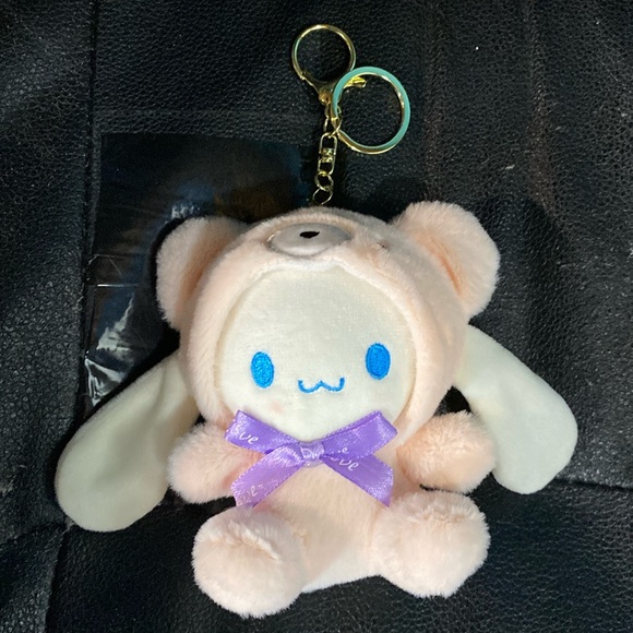 Sanrio Other - Cinnamoroll in bear hood clip